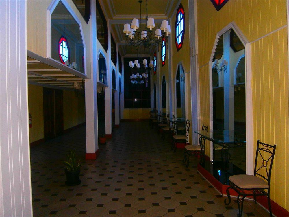 Southern Cross Hotel Сува Екстер'єр фото