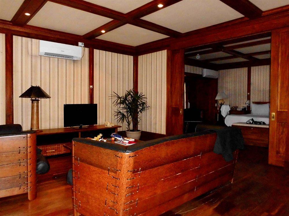 Southern Cross Hotel Сува Екстер'єр фото