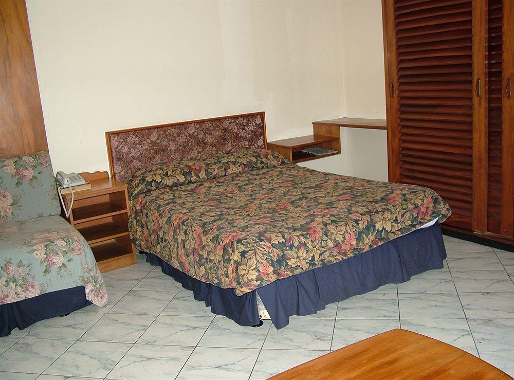 Southern Cross Hotel Сува Екстер'єр фото